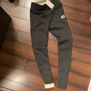 Leggings with fleece lining
